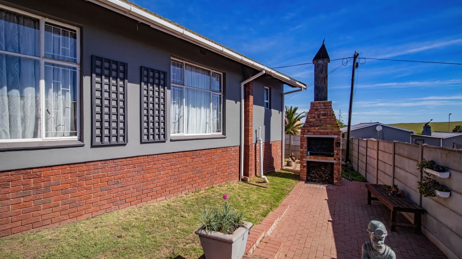 4 Bedroom Property for Sale in Vredenburg Western Cape